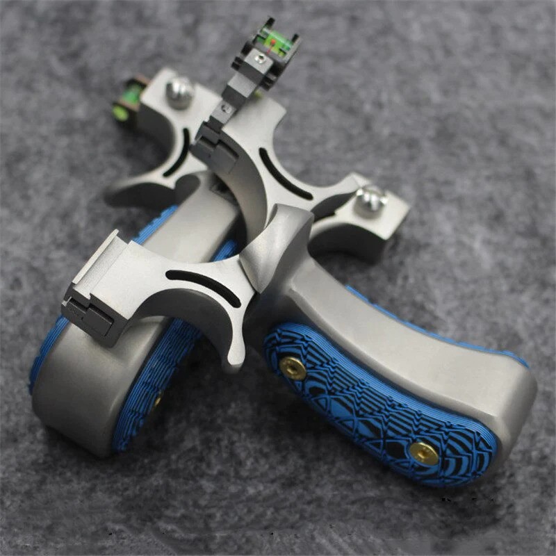 Lance-pierre 98K en inox avec finition bois bleu — miniature 4